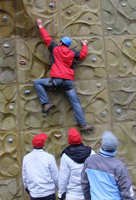 凝聚企業(yè)合力，鍛造卓越團(tuán)隊(duì)